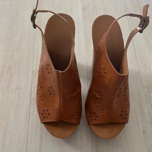 Heeled 70s inspired shoes